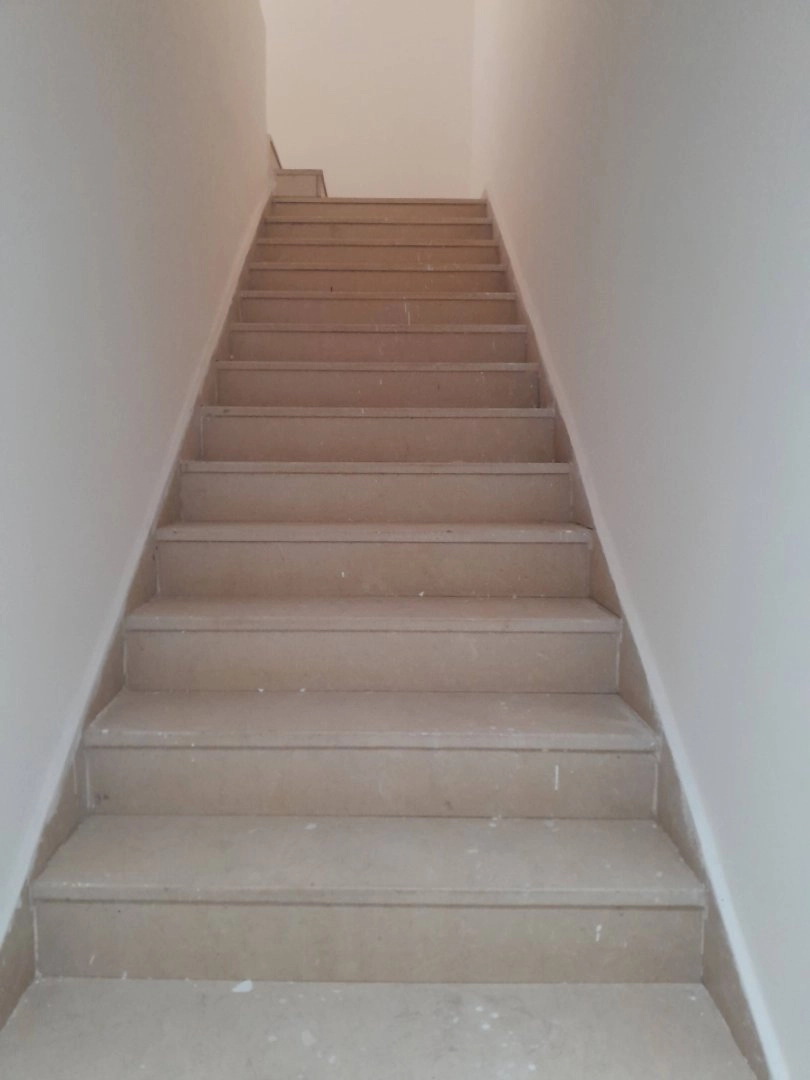 للبيع بالقيروان علوي ستيل امريكان بحومة سيدي سعد - 1