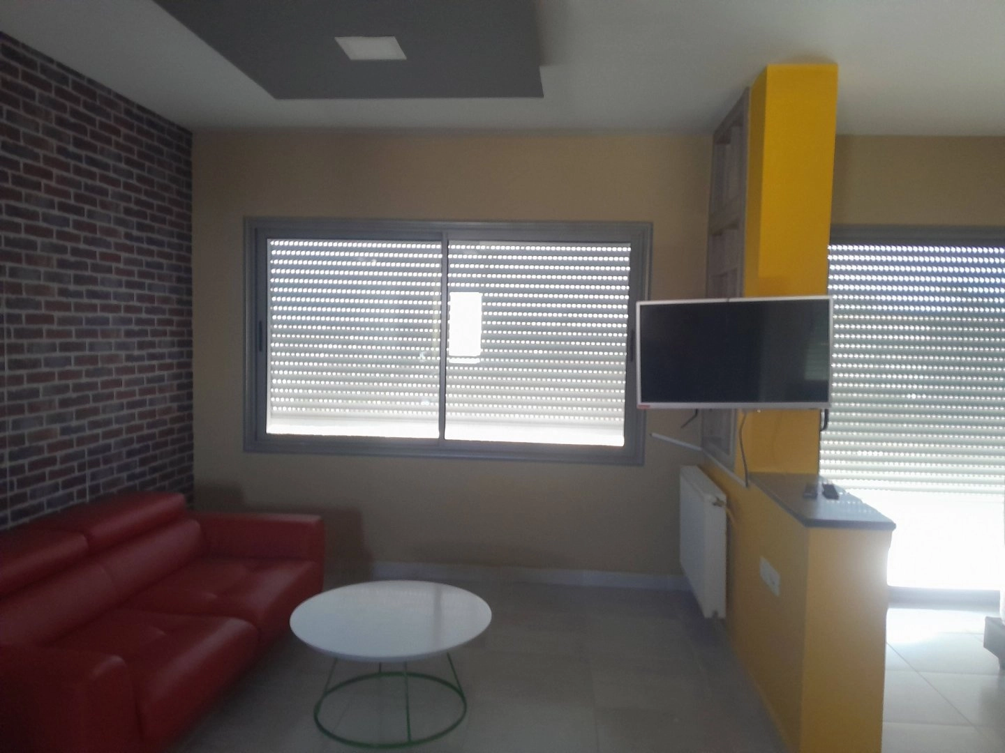 للكراء بالقيروان استديو مؤثث بحي اشبيليا - 1